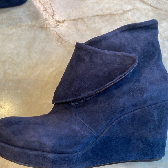 Coclico Kiera Blue Suede Wedge Booties - Picture 6 of 6